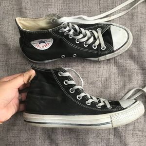 Beat up converse